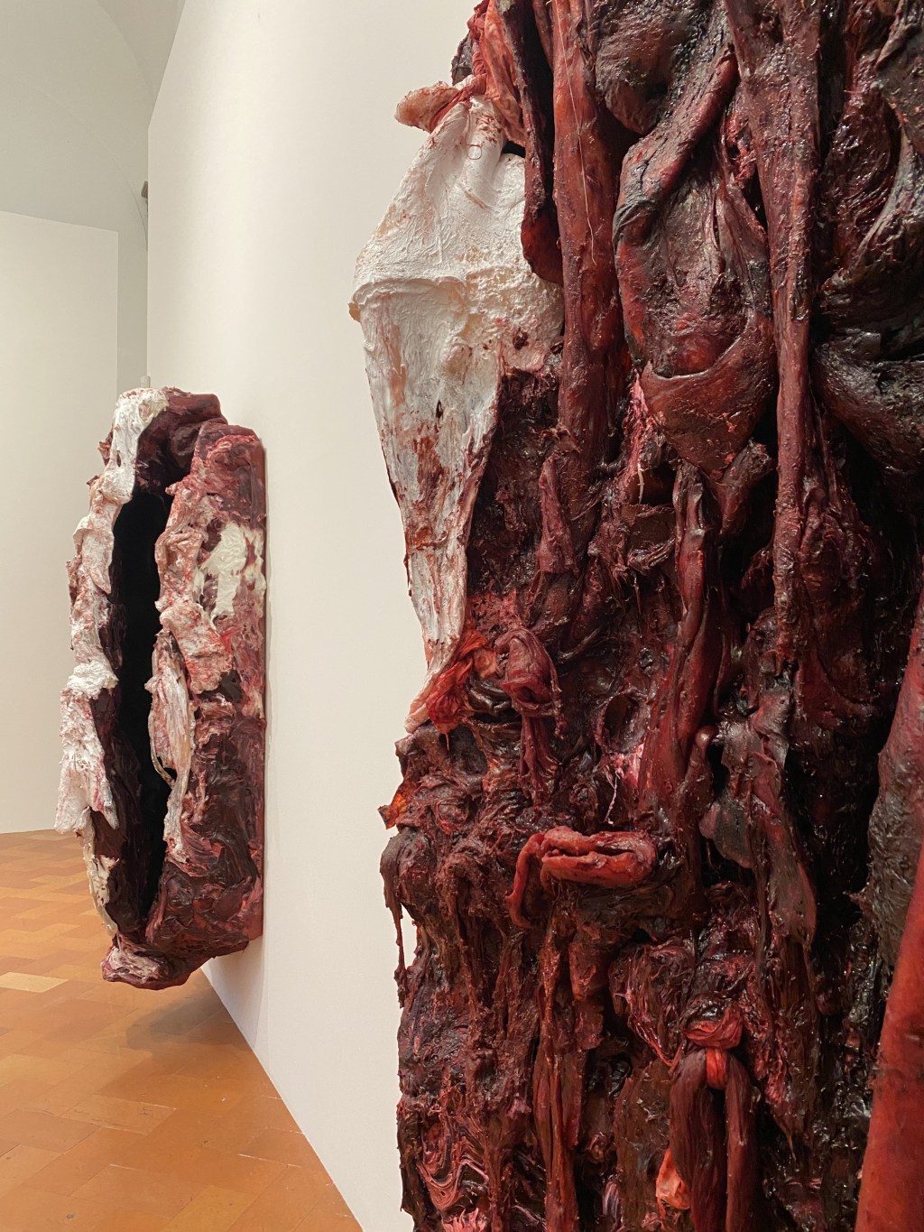 Exhibition Review: Anish Kapoor – “Untrue&nbsp;Unreal”