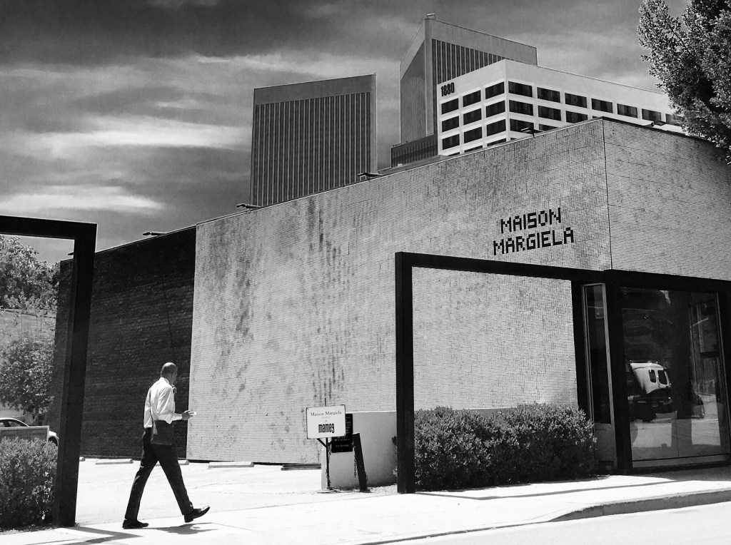 Maison Margiela, Miley Cyrus, and the Paradox of Anonymity in&nbsp;Fashion